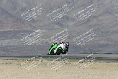 media/Dec-07-2025-CVMA (Sun) [[3e7d2de5dc]]/Race 9-Formula UL Shootout/